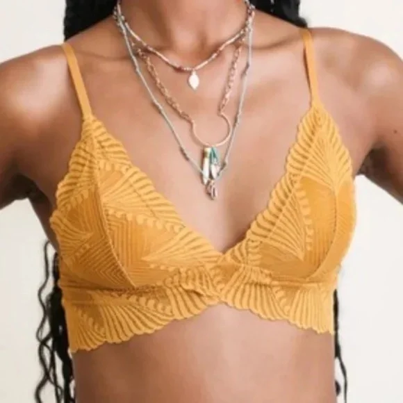 Mustard Yellow Butterfly Scalloped Lace Padded Bralette Bra - Picture 1 of 4